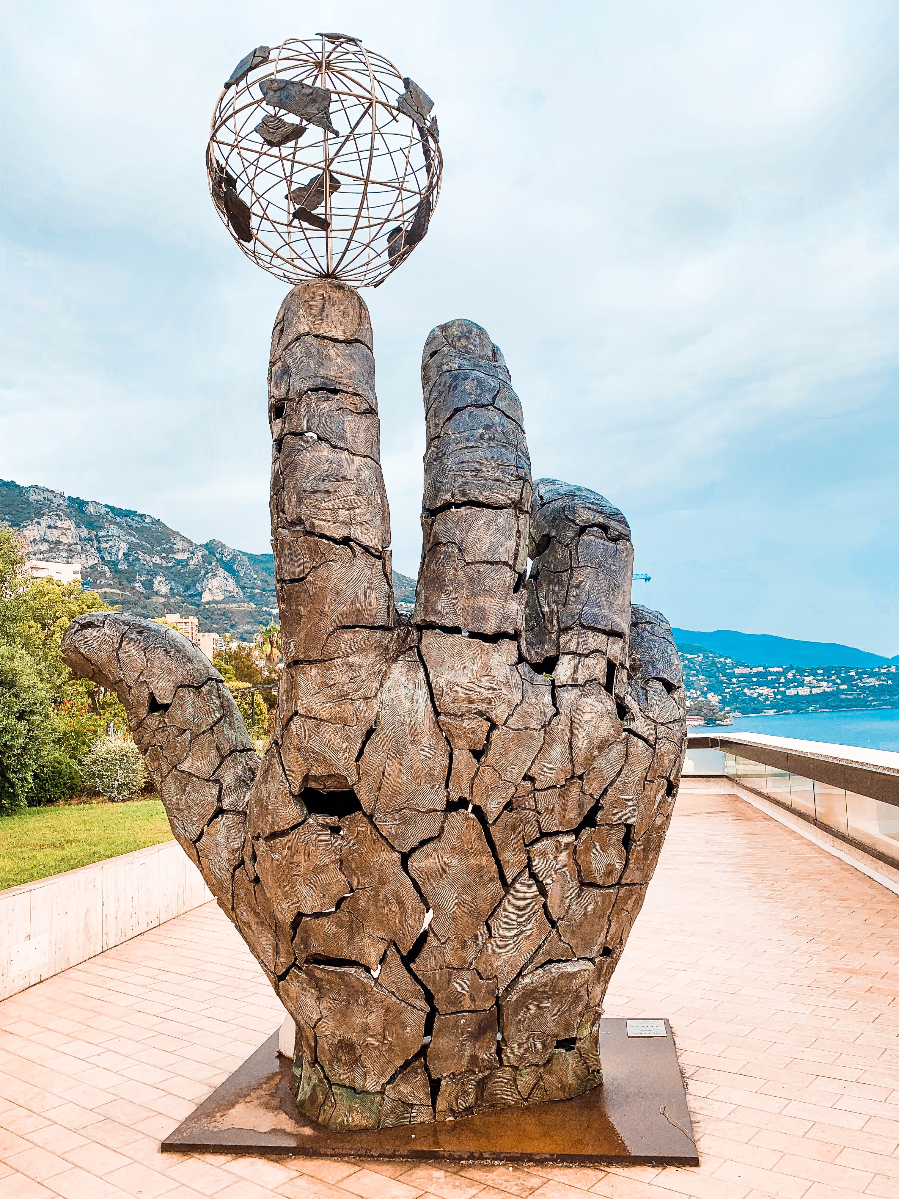 Monte Carlo Sculpture Art