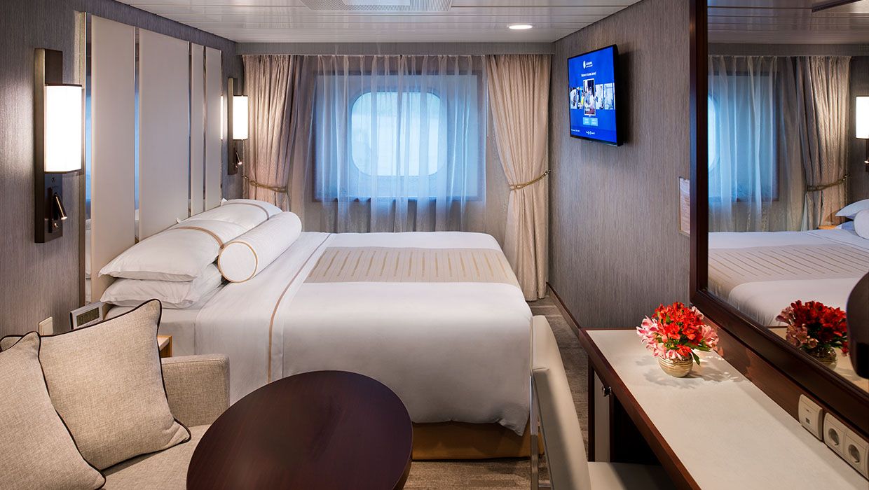 stateroom