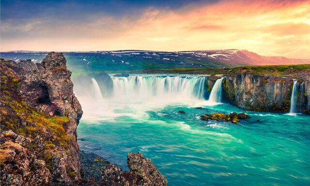 12-NIGHT ICELAND INTENSIVE VOYAGE